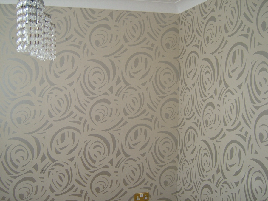Wallpaper hanging